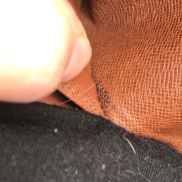 Louis Vuitton monogram Boetie wallet - Picture 6 of 14